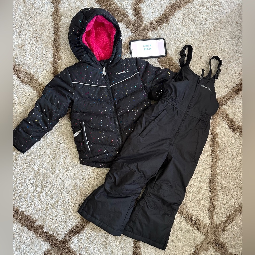 Eddie Bauer Down-Filled Coat plus Snow Bib Little Kids XXS/4
(Like New/NWOT)